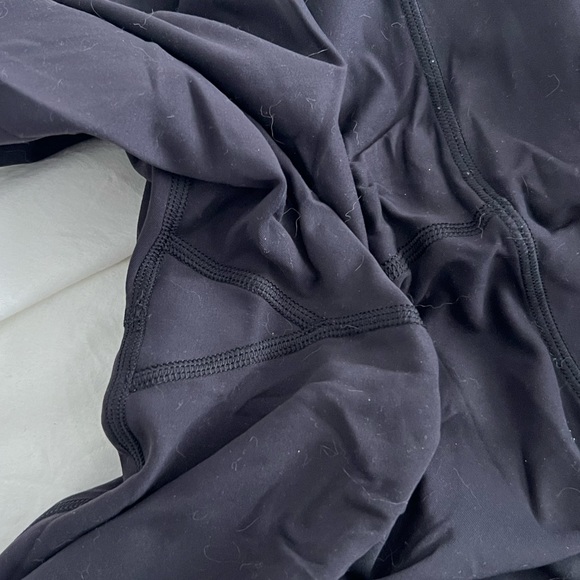 Lululemon Wunder Trains - Picture 3 of 4